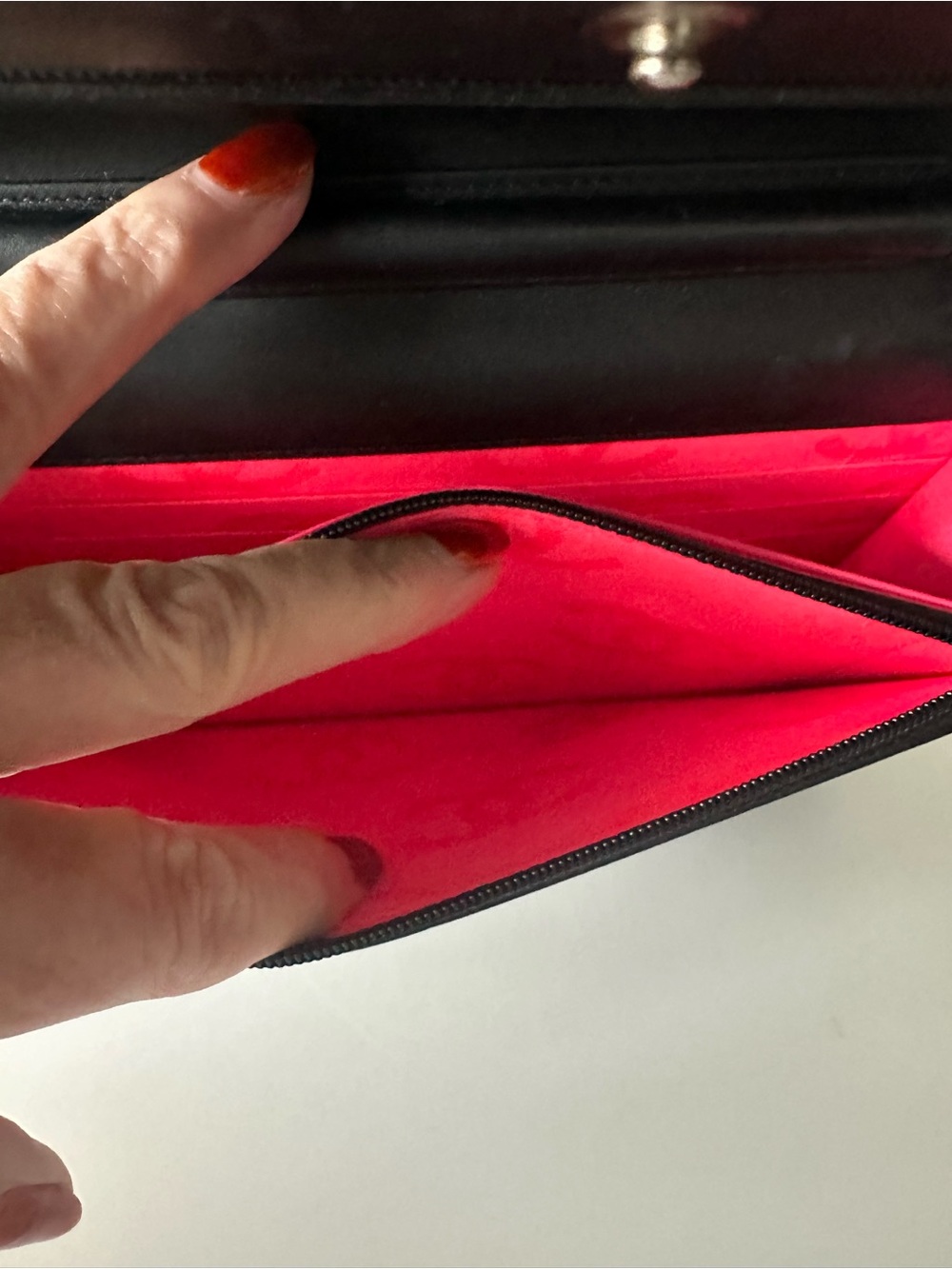Chanel Black Calfskin Cambon Ligne WOC – Pink Interior - Picture 7 of 12